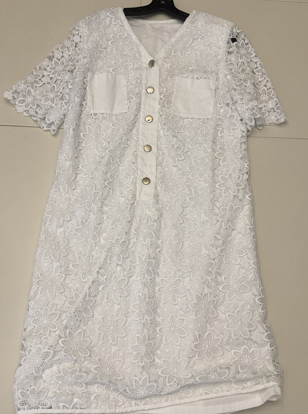 Escada Dallinata White Guipure Floral Lace V-Neck Shift Dress Gold Snap Sz 42